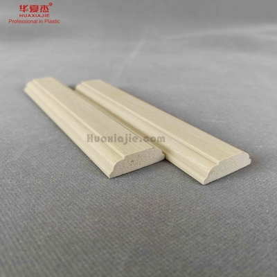 Προσαρμοσμένο ξύλινο σχήμα Baseboard περιποίησης PVC για τη διακόσμηση επιτροπής τοίχων