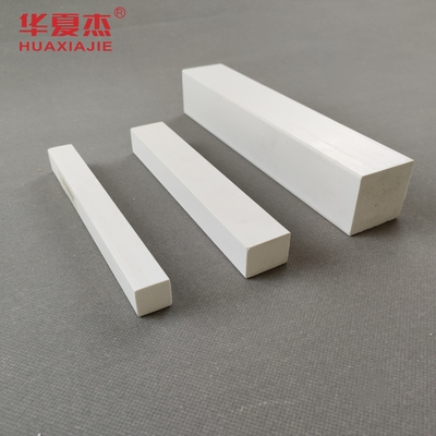 Υγρασία PVC πλάκα λευκό βινύλιο PVC χύτευση για την διακόσμηση κτιρίων