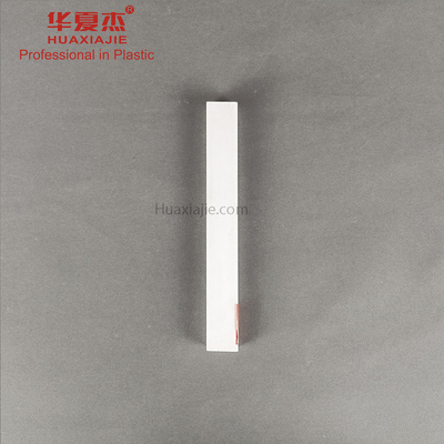 Υψηλή στιλπνή φόρμα ανώτατων γείσων PVC Huaxiajie για το λαϊκό δωμάτιο διαβίωσης