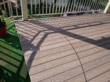 Σύνθετοι πίνακες γεφυρών WPC για wpc σκαλοπατιών decking πίνακες κήπων χορτοταπήτων τους decking