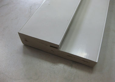 Άσπρη ανακυκλωμένη στερεά πορτών και παραθύρων πλαισίων σχηματοποίηση αφρού PVC αδιάβροχη