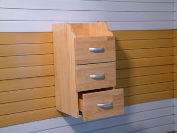 Καλή τιμή Ανθεκτικές ισχυρές επιτροπές PVC Slatwall νερού για τον τοίχο/Carport γκαράζ σε απευθείας σύνδεση