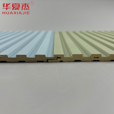 Καλή τιμή στρωμένο πίνακα τοίχου wpc πράσινο και μπλε πίνακα wpc εσωτερική διακόσμηση σε απευθείας σύνδεση