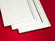 Οι λευκές γυαλισμένες ανώτατες επιτροπές PVC με τη διακοσμητική γραμμή, ανώτατο όριο PVC αιθουσών επιβιβάζονται στη διακόσμηση