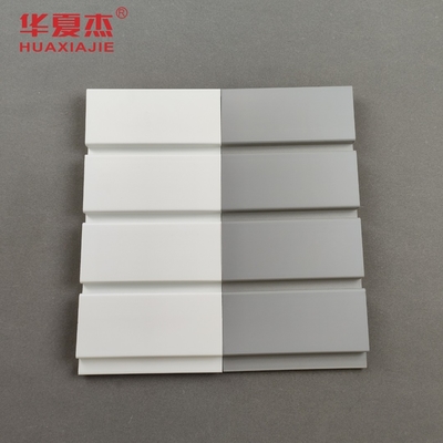 Σύσταση μεταλλινών επιτροπών PVC Slatwall αντίστασης πυρκαγιάς με την άριστη χημική αντίσταση
