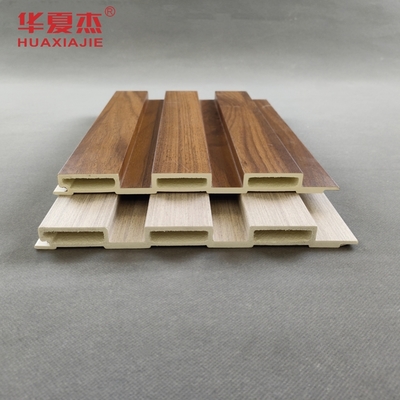 Καλή τιμή Hotel Decoration Waterproof Wpc Panels Laminated Wood Grain Wpc Fluted Wall Panel With 2.9m / 3m / Customized Length σε απευθείας σύνδεση