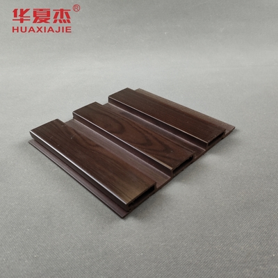 Καλή τιμή Μαύρο Walnut Wpc Fluted τοίχωμα πίνακα εκτύπωσης επιφάνειας Αδιάβροχο και εύκολο στο καθαρισμό σε απευθείας σύνδεση