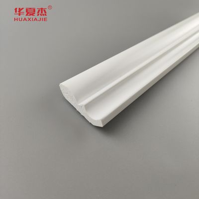 Καλή τιμή High Quality 41x10mm Crown Pvc Moulding Waterproof Pvc Profile Indoor Building Decoration σε απευθείας σύνδεση